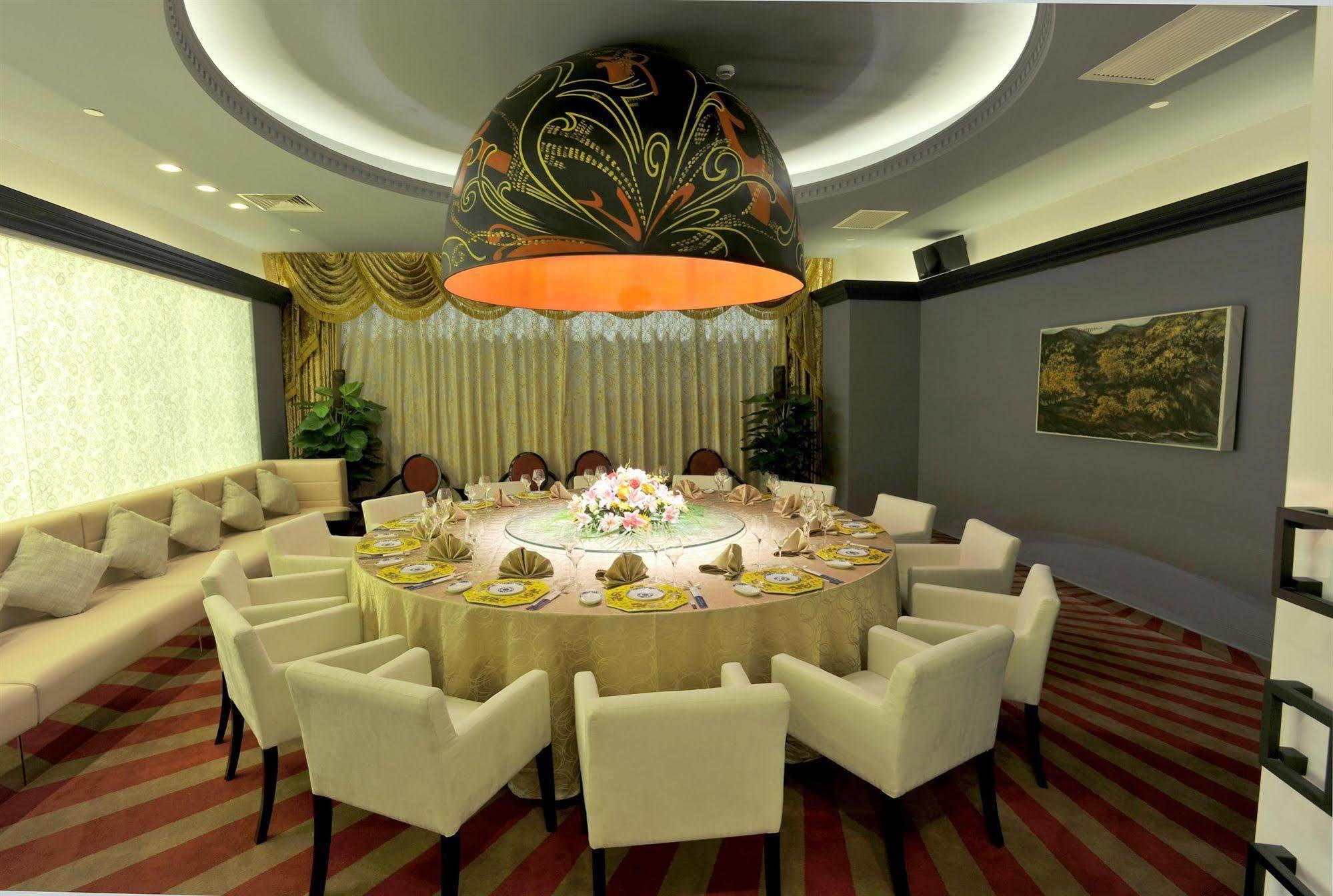 Tianping Hotel Шанхай Экстерьер фото