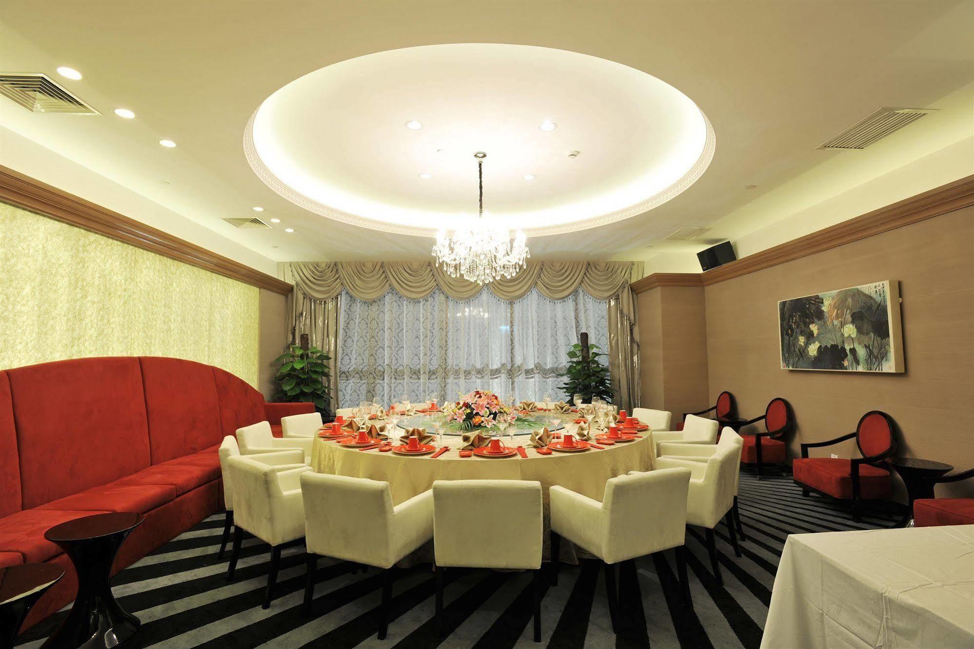 Tianping Hotel Шанхай Экстерьер фото