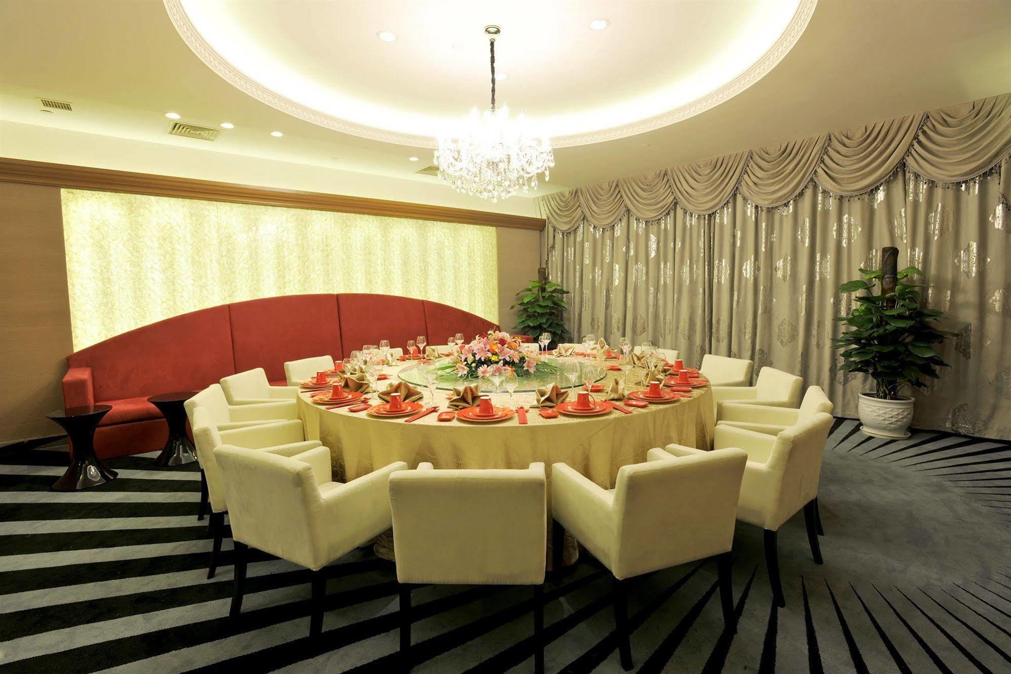 Tianping Hotel Шанхай Экстерьер фото
