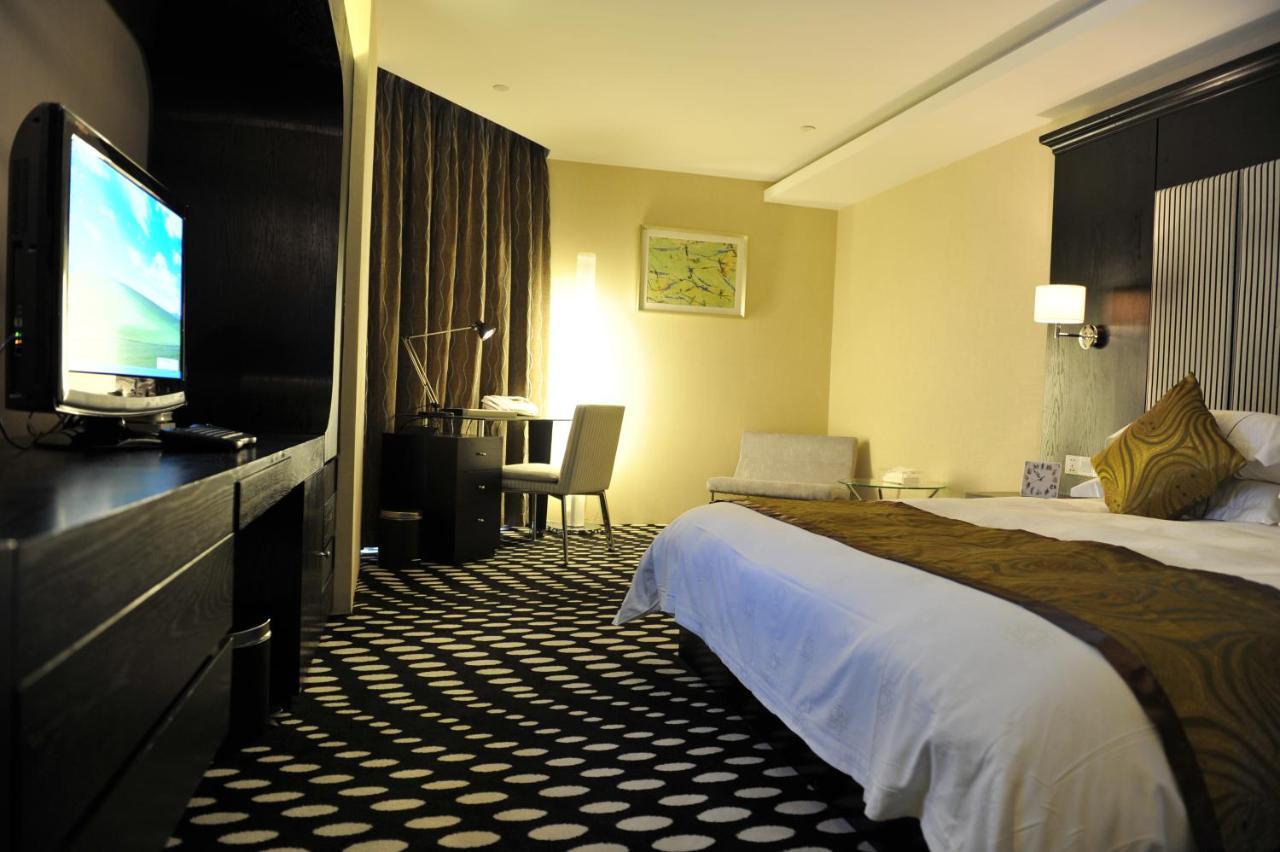 Tianping Hotel Шанхай Номер фото